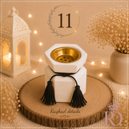 ‏11